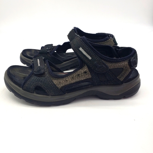 ECCO Shoe Men 7 EU 40 Yucatan Offroad Strap Sandals Black - Picture 1 of 9